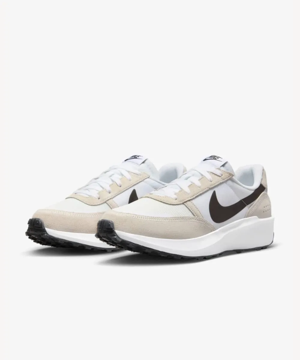 Vintage-Inspired Sports Shoes - Image 3